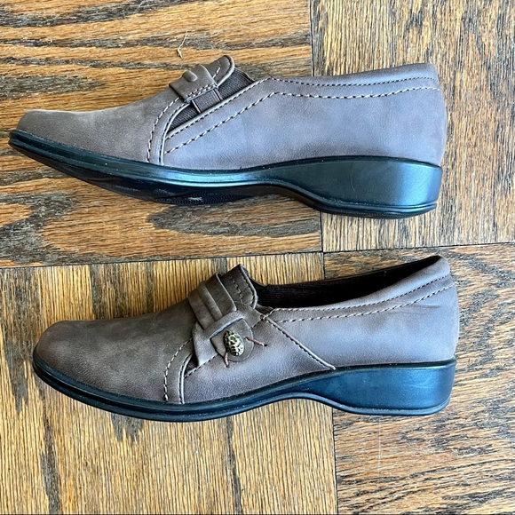 Brown Loafers - Picture 6 of 8